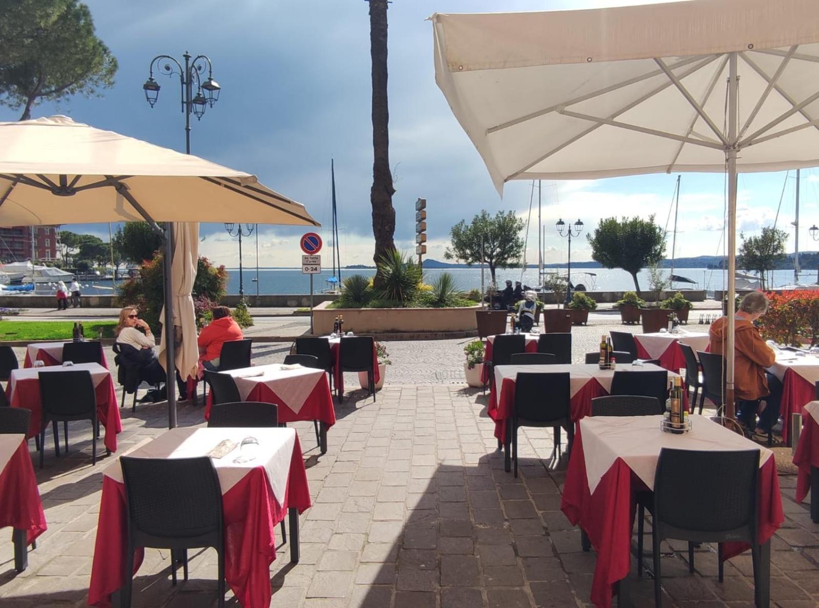 Hotel & Restaurant San Marco Ab توسكولانو ماديرنو المظهر الخارجي الصورة